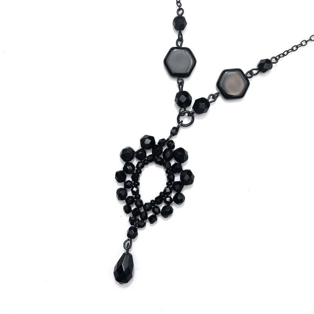 Black Glass Multifaceted Beads Geometric Shape Tear Drop Pendant Necklace 16"